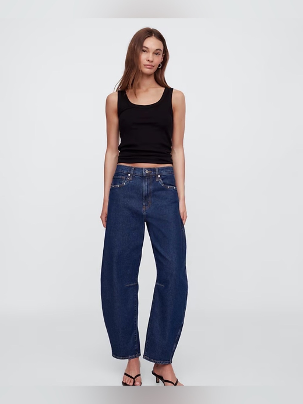 Gap indigo blue silver studded barrel jeans. Five pocket. Ankle length. Size 29P